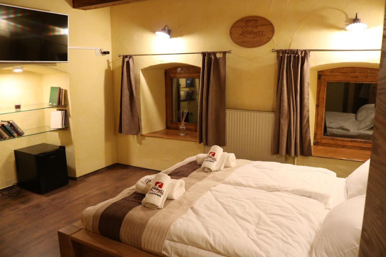 Gorska Reka Guesthouse 즈코르녜즈레쎄 외부 사진