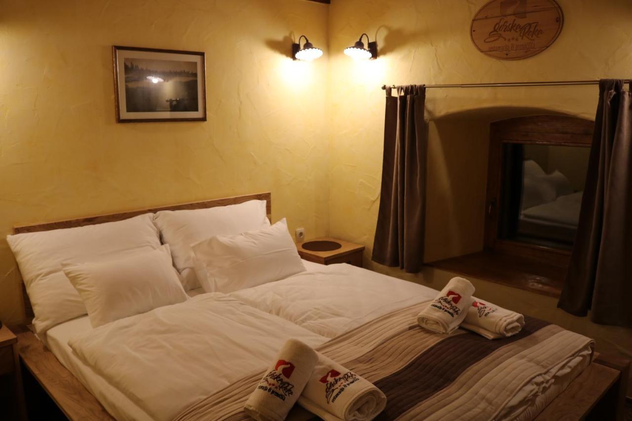 Gorska Reka Guesthouse 즈코르녜즈레쎄 외부 사진