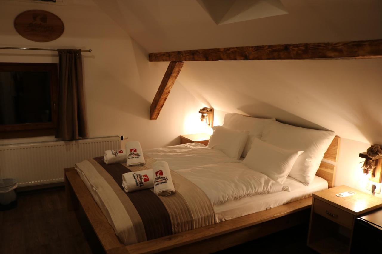 Gorska Reka Guesthouse 즈코르녜즈레쎄 외부 사진